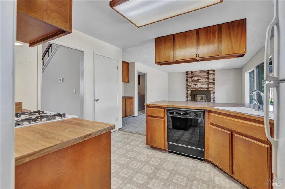 1424 Prospect Way Suisun City, CA 94585