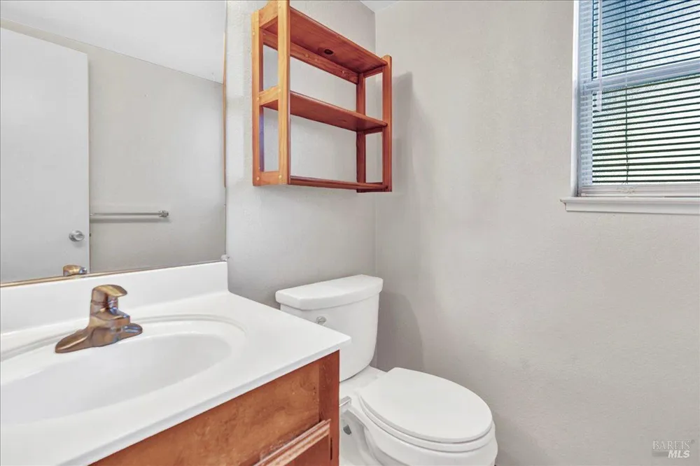 1424 Prospect Way Suisun City, CA 94585