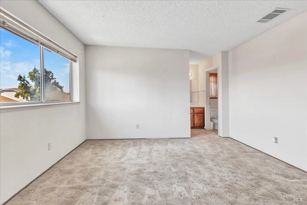 1424 Prospect Way Suisun City, CA 94585