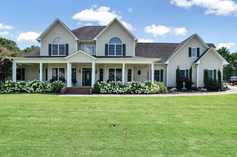 150 Hunters Way