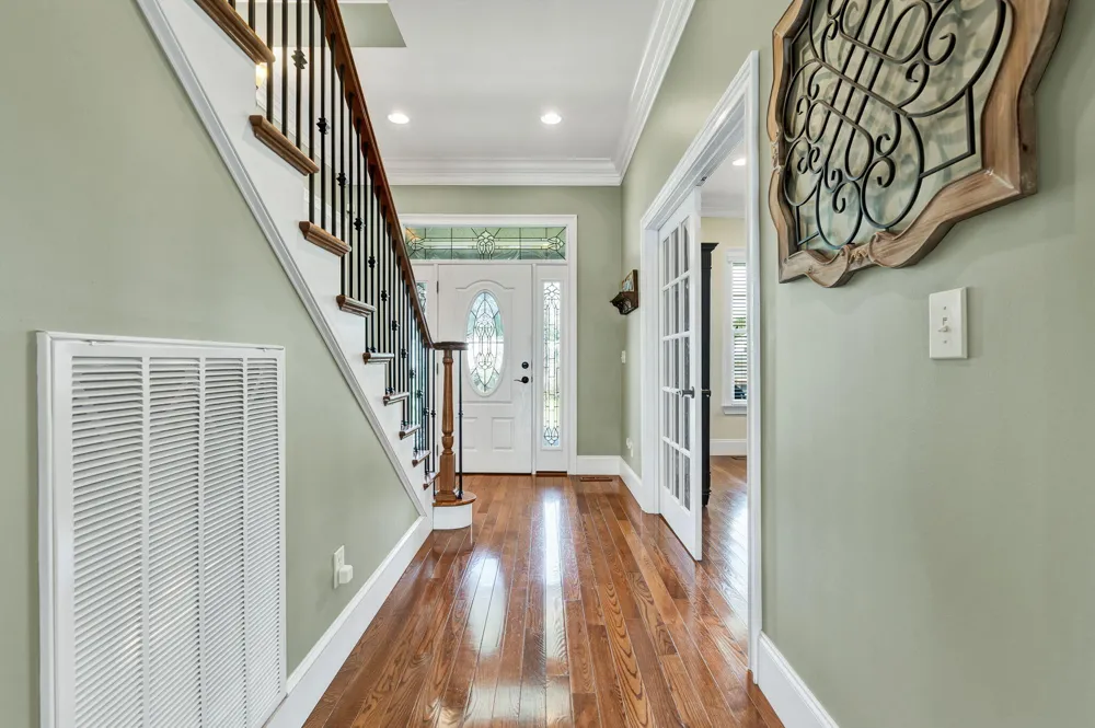 150 Hunters Way Benton, TN 37307