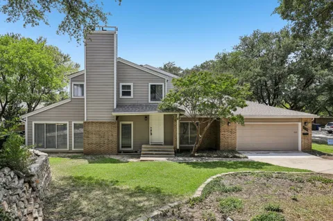 2712 Meadowstone Court