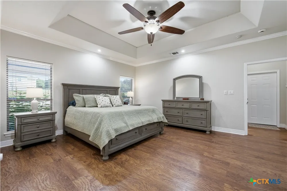 1413 Country Hills Drive La Vernia, TX 78121