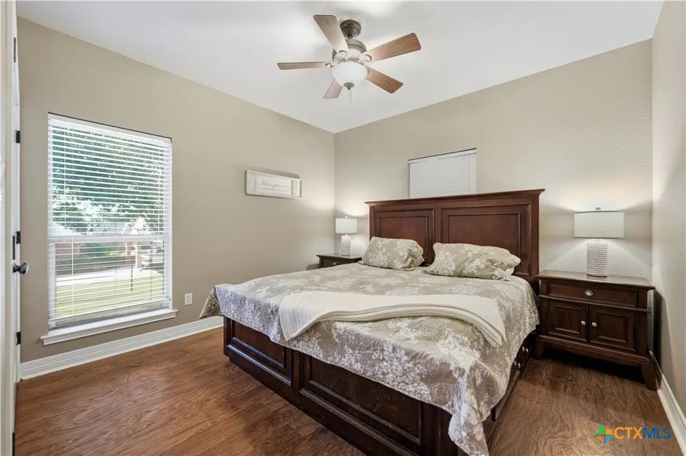 1413 Country Hills Drive La Vernia, TX 78121