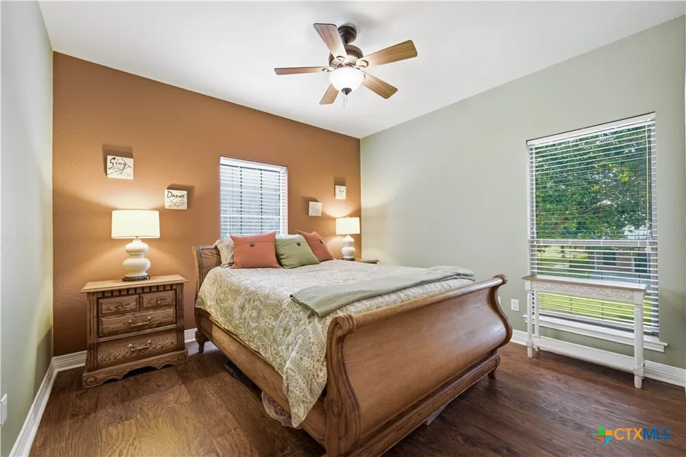 1413 Country Hills Drive La Vernia, TX 78121