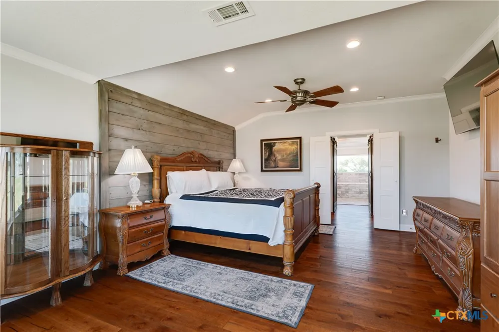 608 Bush Drive Whitney, TX 76692