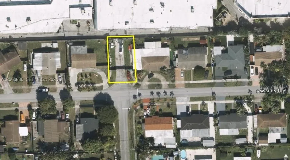 41 41ST Miami, FL 33165