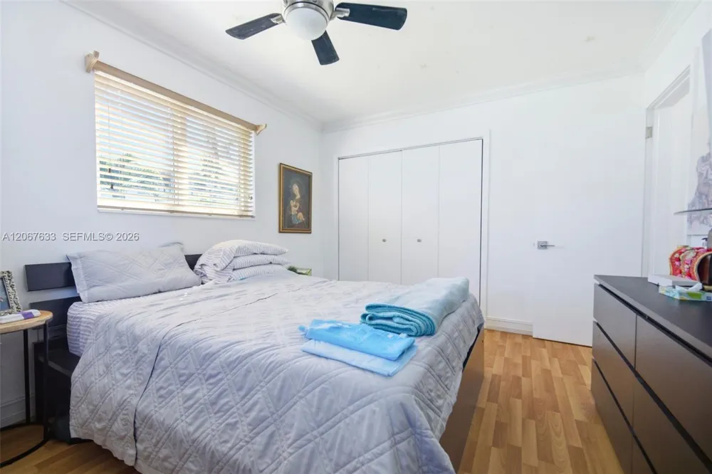 1871 NE 186th St North Miami Beach, FL 33179