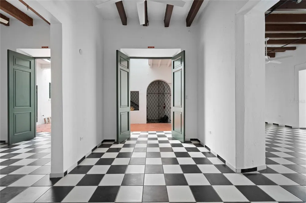 57 San Jose St. SOL ST. San Juan, PR 00901