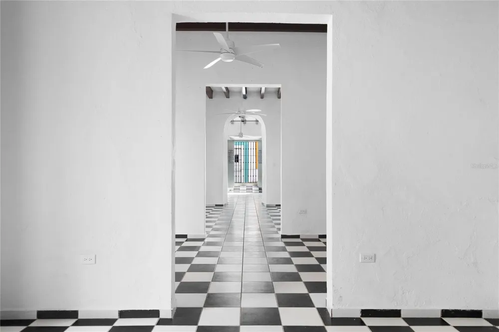 57 San Jose St. SOL ST. San Juan, PR 00901