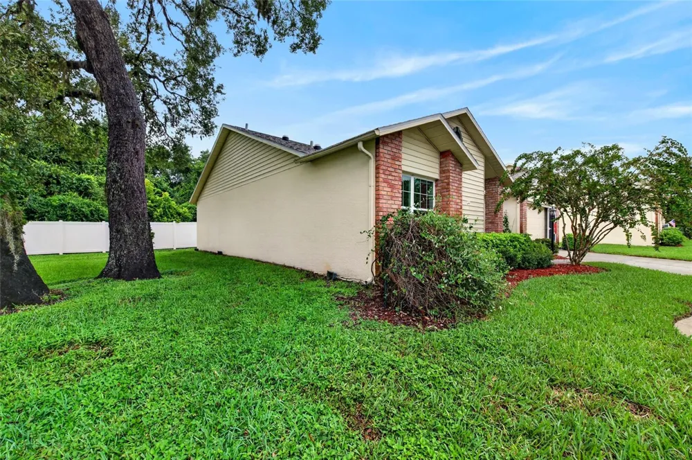 4949 BOSTONIAN LOOP New Port Richey, FL 34655