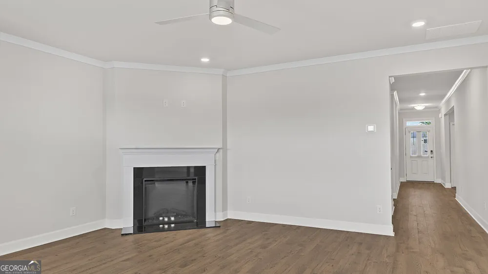 404 HAZEL DR Locust Grove, GA 30248