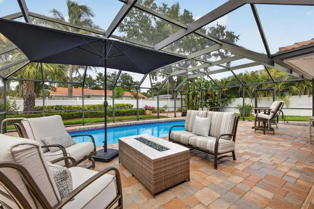 802 OSCEOLA ROAD Belleair, FL 33756