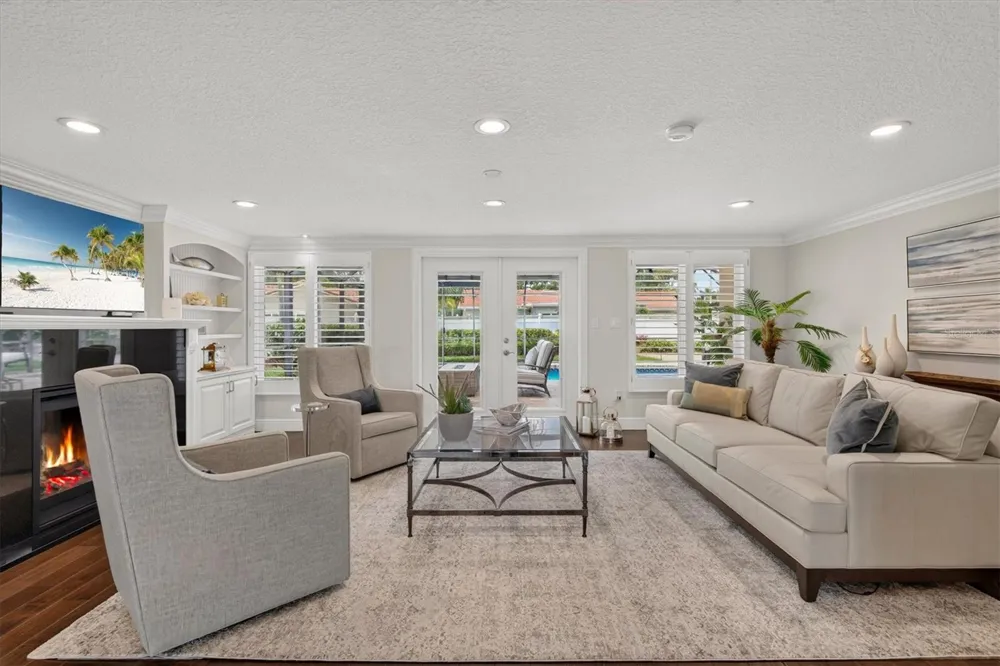 802 OSCEOLA ROAD Belleair, FL 33756