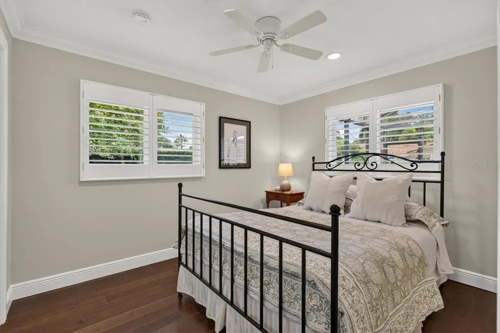 802 OSCEOLA ROAD Belleair, FL 33756