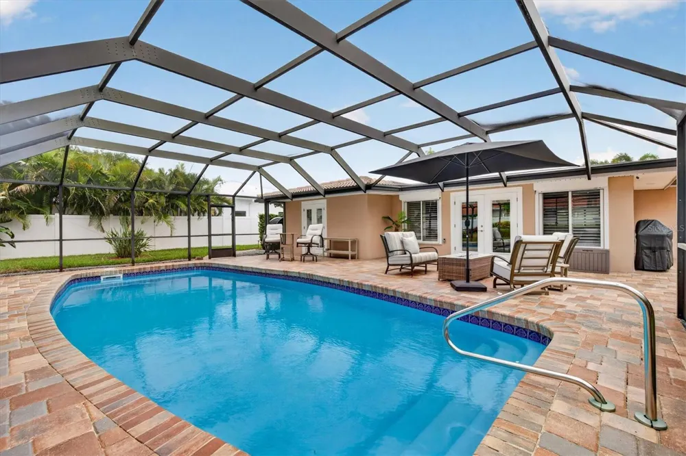 802 OSCEOLA ROAD Belleair, FL 33756
