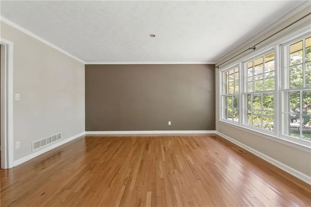 345 Meadow Drive Alpharetta, GA 30009