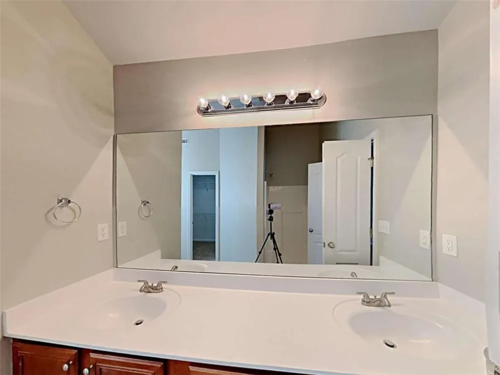 6803 Grand Hickory Drive Braselton, GA 30517