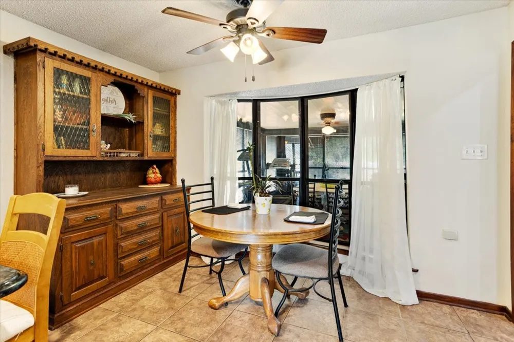 110 Bois D Arc Street Tom Bean, TX 75491