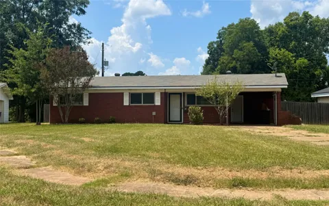 2905 Kirk Lane