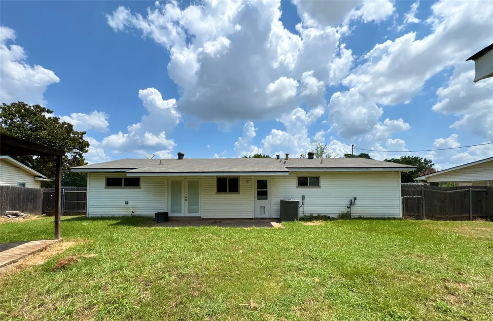 2905 Kirk Lane Bossier City, LA 71112
