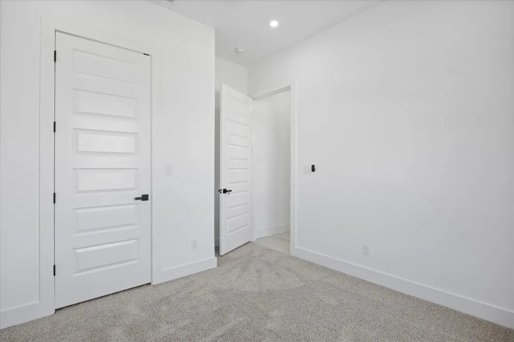 2057 Glenhollow Drive Weatherford, TX 76088