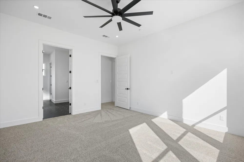 2057 Glenhollow Drive Weatherford, TX 76088