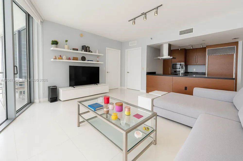 495 Brickell Ave #5104 Miami, FL 33131