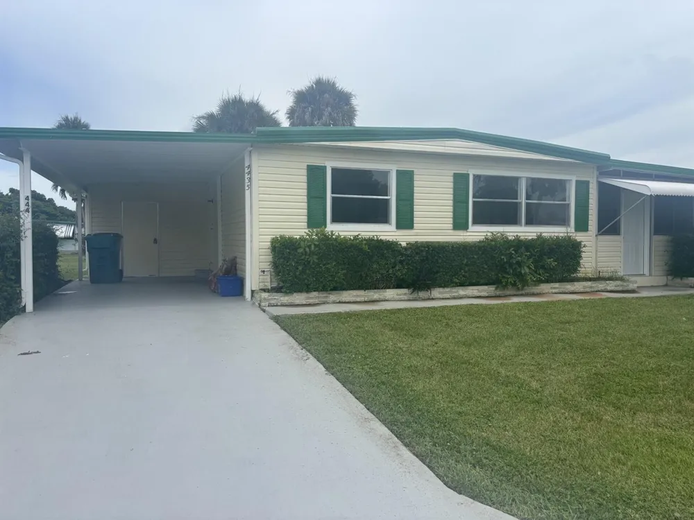 4435 Round Table Court Boynton Beach, FL 33436