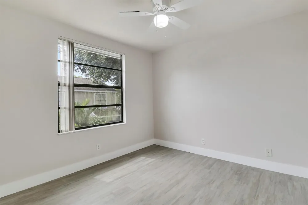 202 LAKEWOOD DRIVE #11B Jupiter, FL 33458