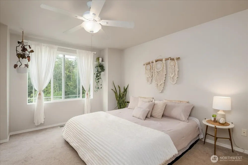 10410 Holly Drive #E Everett, WA 98204