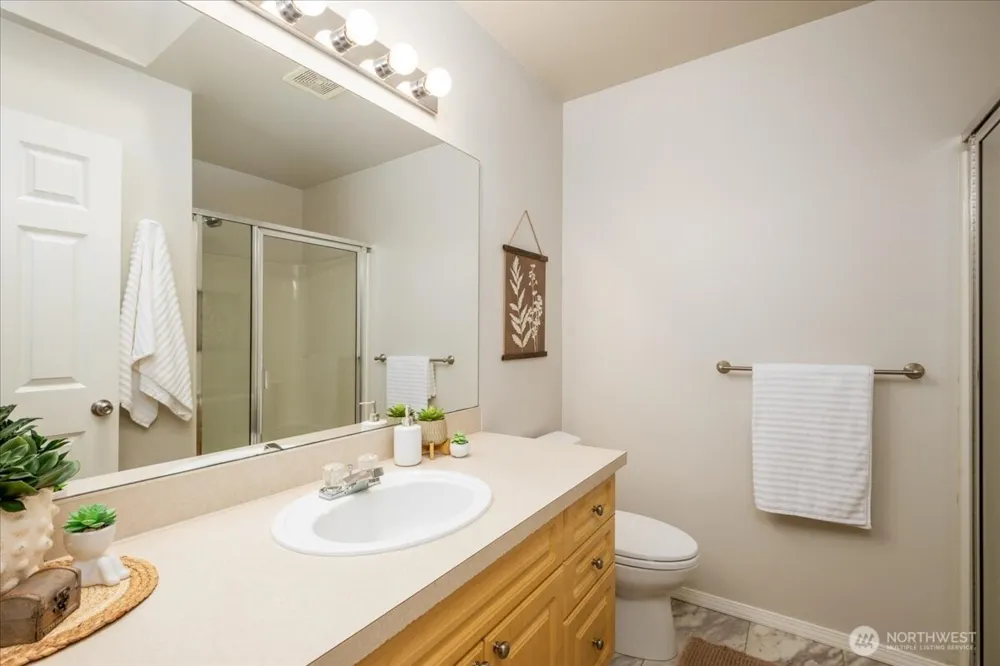 10410 Holly Drive #E Everett, WA 98204
