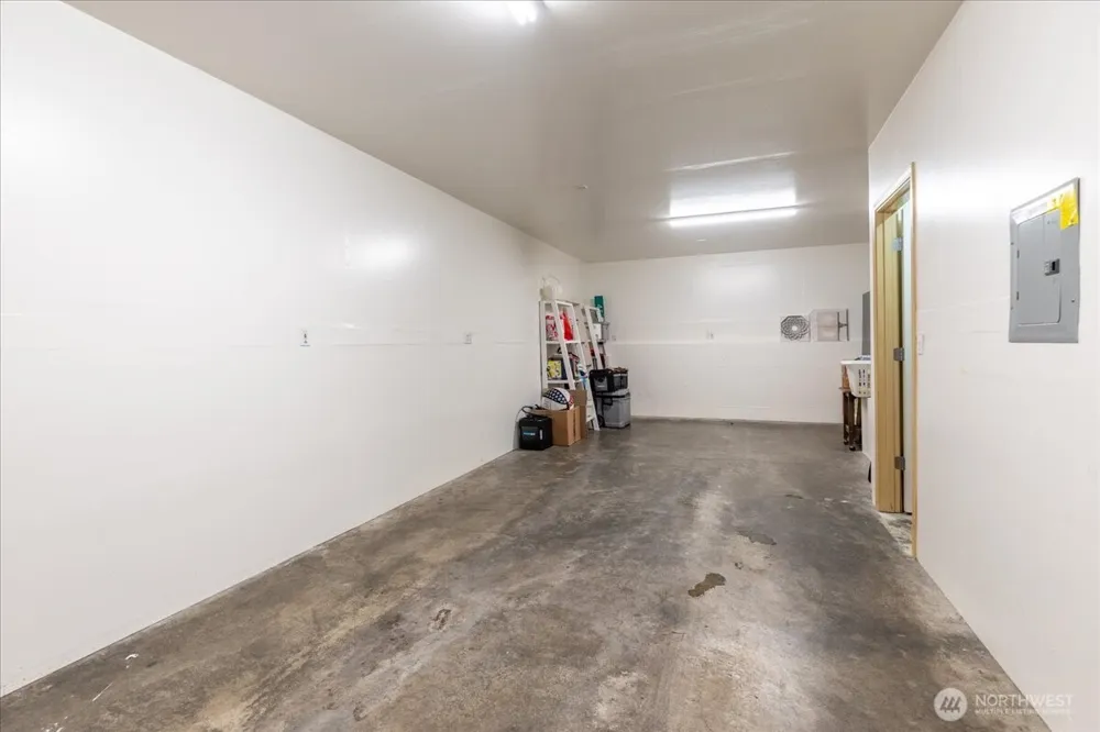 10410 Holly Drive #E Everett, WA 98204