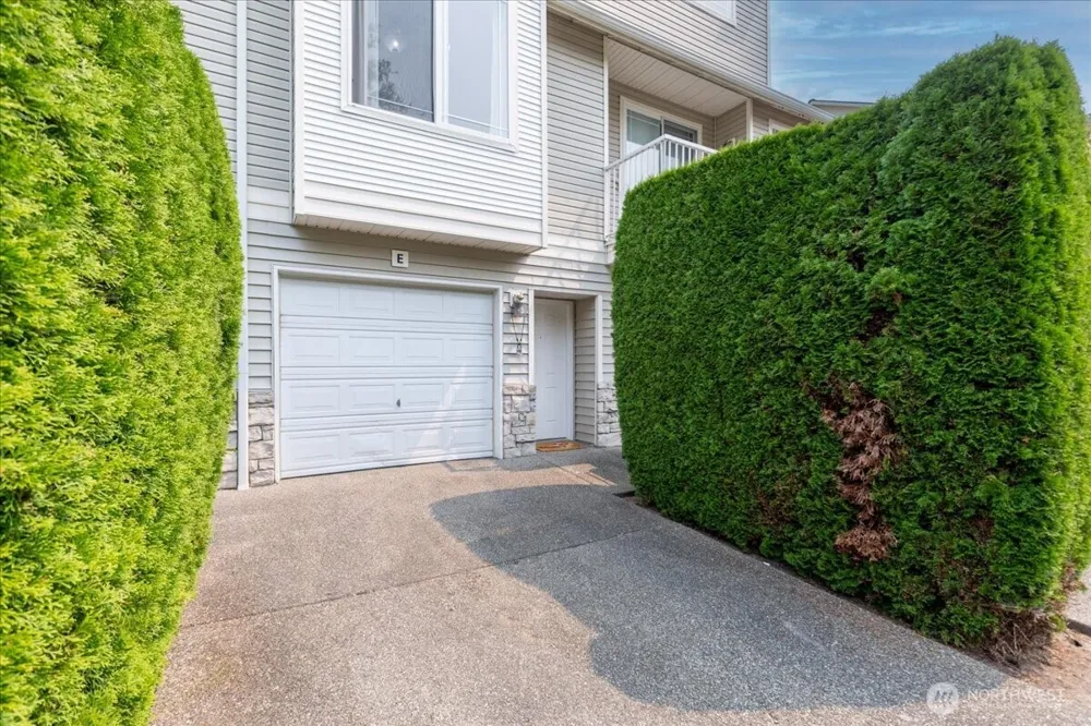 10410 Holly Drive #E Everett, WA 98204