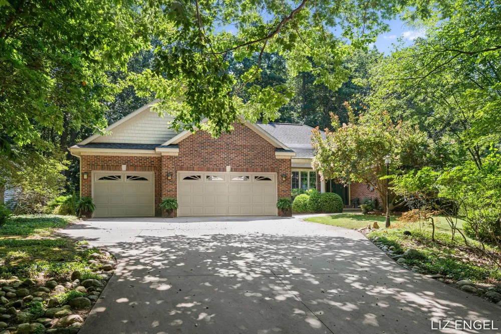 6908 Shore Drive Saugatuck Township, MI 49408
