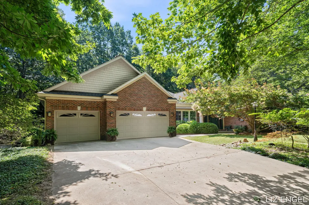 6908 Shore Drive Saugatuck Township, MI 49408