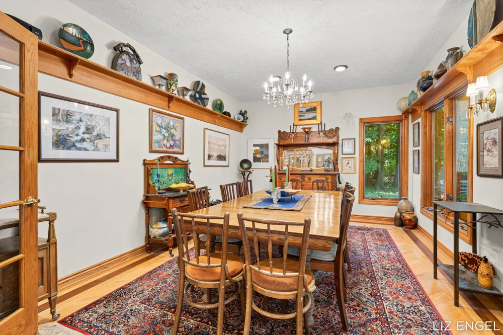 6908 Shore Drive Saugatuck Township, MI 49408
