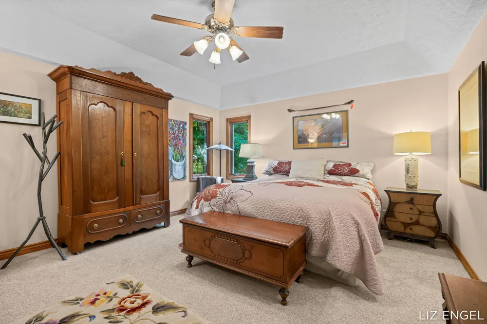 6908 Shore Drive Saugatuck Township, MI 49408