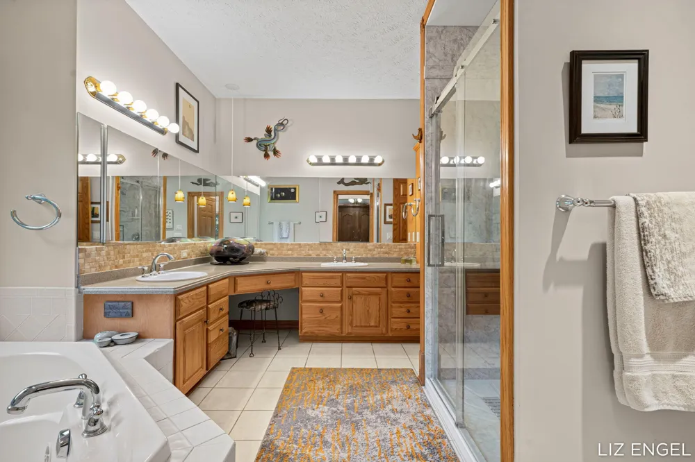 6908 Shore Drive Saugatuck Township, MI 49408