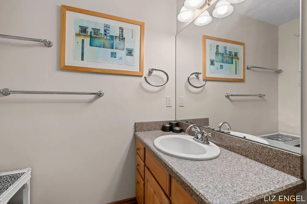 6908 Shore Drive Saugatuck Township, MI 49408