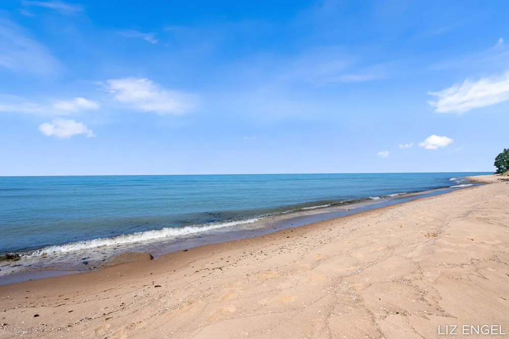 6908 Shore Drive Saugatuck Township, MI 49408