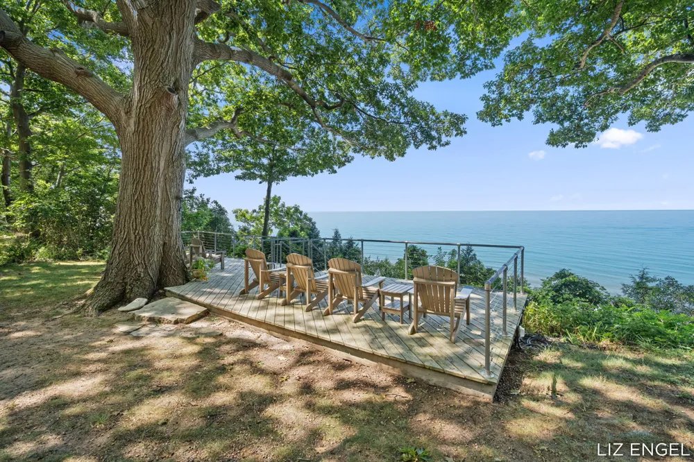 6908 Shore Drive Saugatuck Township, MI 49408