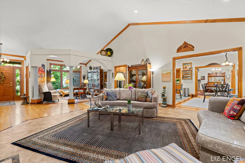6908 Shore Drive Saugatuck Township, MI 49408