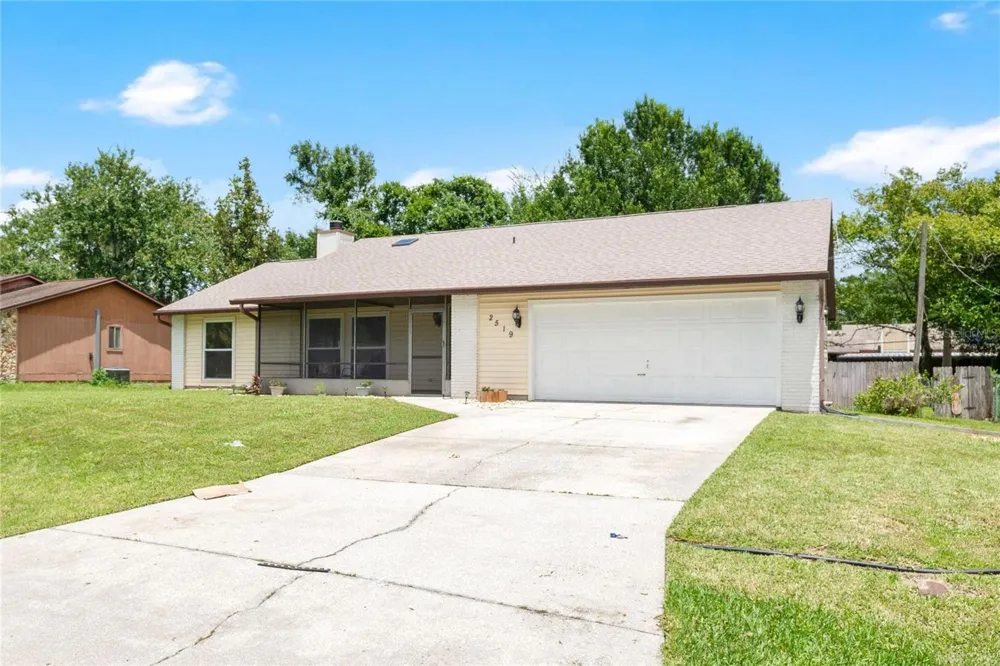 2519 UNITY TREE DRIVE Edgewater, FL 32141