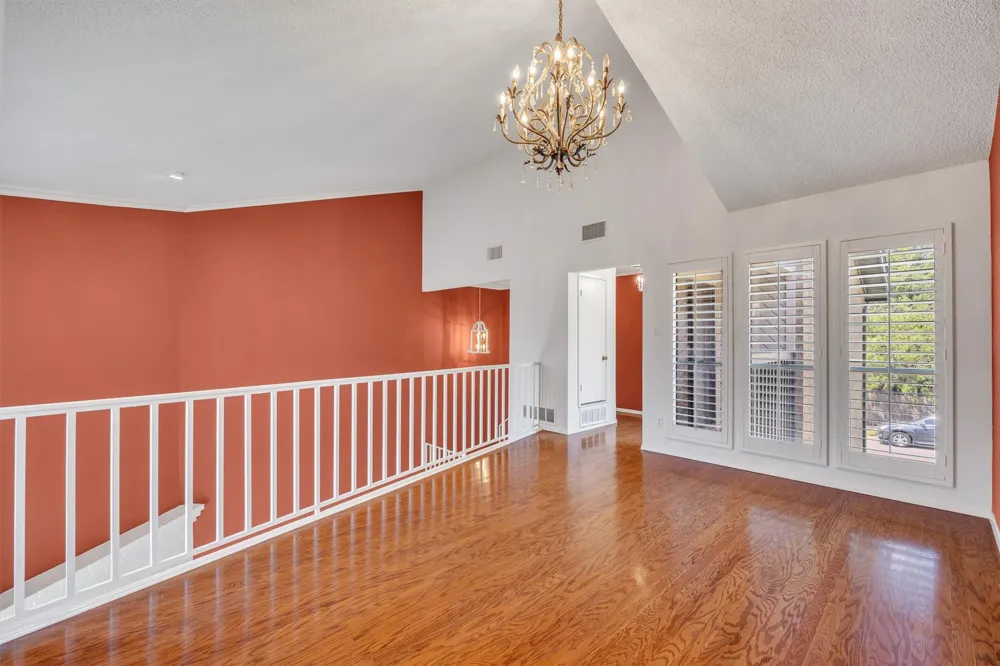 2906 Wayside Drive Bedford, TX 76021