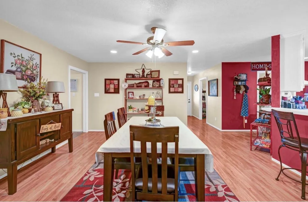 1226 Frontier Trail Angleton, TX 77515