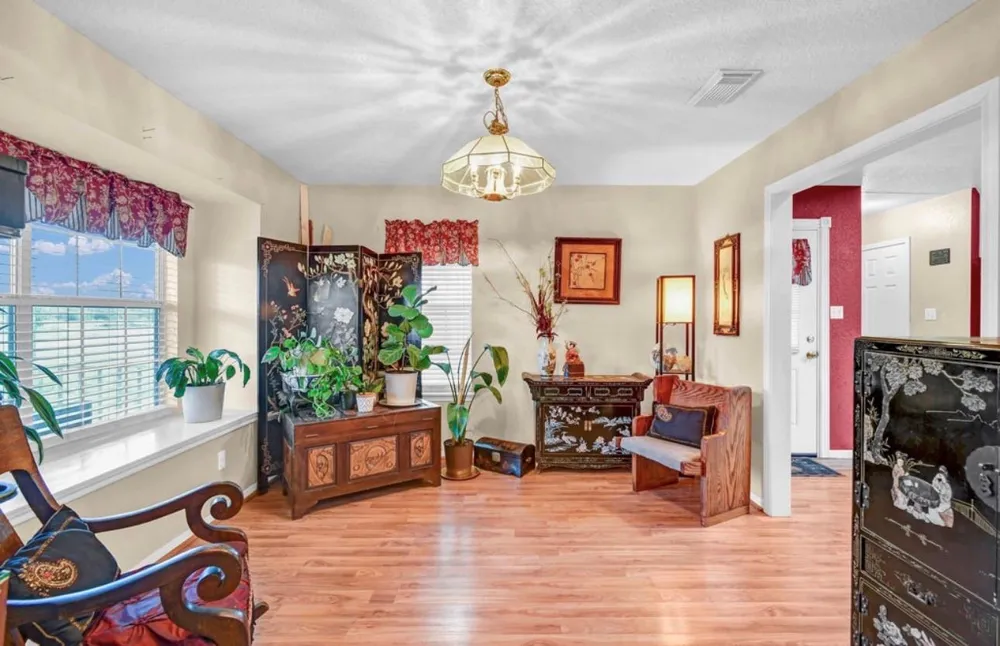 1226 Frontier Trail Angleton, TX 77515