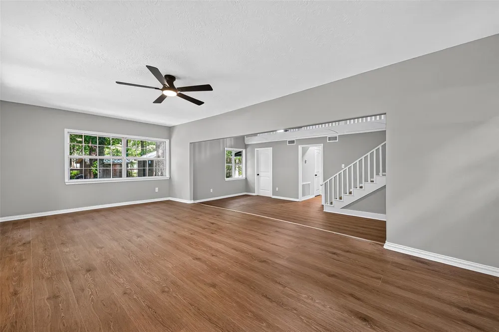 5693 Cessna Drive Montgomery, TX 77316