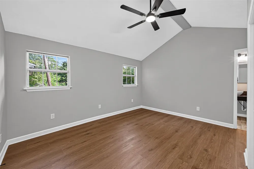 5693 Cessna Drive Montgomery, TX 77316