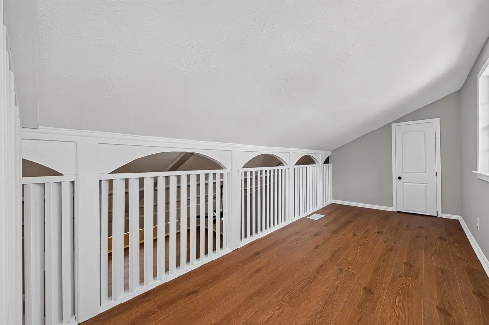 5693 Cessna Drive Montgomery, TX 77316